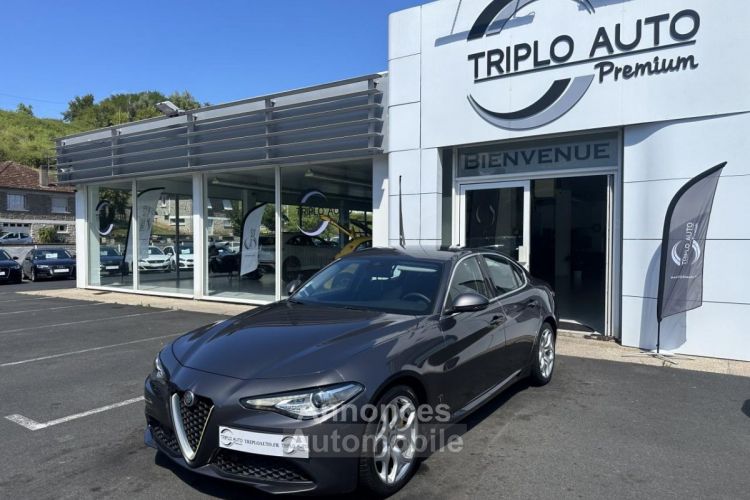 Alfa Romeo Giulia 2.2 D - 190 - BVA 2019 Super GPS + Camera AR - <small></small> 23.990 € <small>TTC</small> - #3