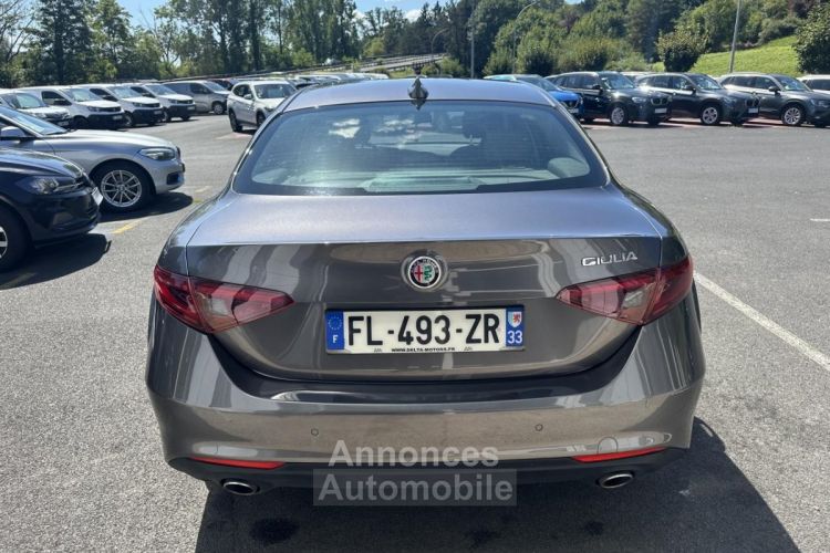 Alfa Romeo Giulia 2.2 D - 190 - BVA 2019 Super GPS + Camera AR - <small></small> 23.990 € <small>TTC</small> - #6