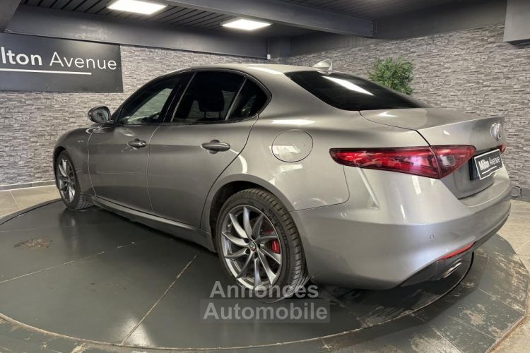 Alfa Romeo Giulia 2.2 D - 190 - BVA Super - <small></small> 24.990 € <small></small> - #7