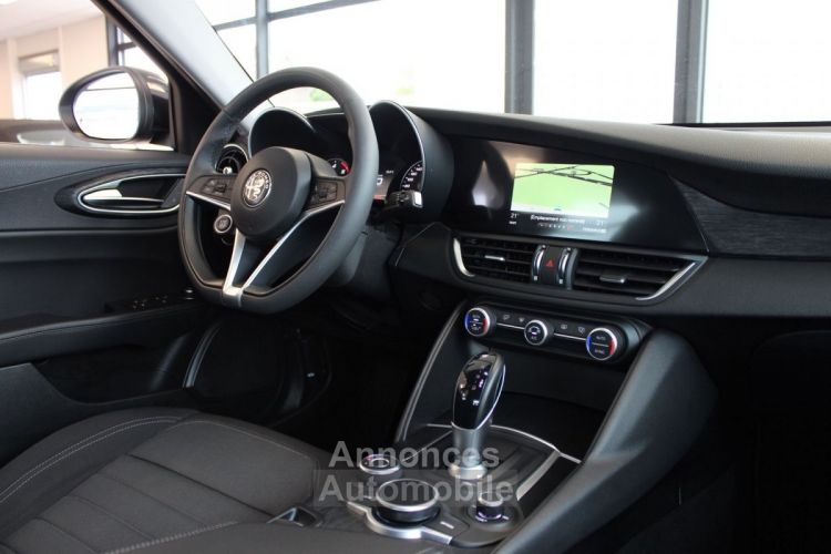 Alfa Romeo Giulia 2.2 JTD 136CH AT8 MY20 - <small></small> 23.980 € <small>TTC</small> - #5