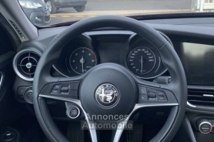 Alfa Romeo Giulia 2.2 JTD 136CH BUSINESS MY19 - <small></small> 19.990 € <small>TTC</small> - #6