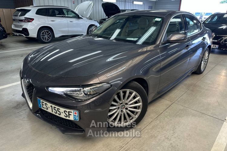 Alfa Romeo Giulia 2.2 JTD 150ch Lusso AT8 - <small></small> 15.980 € <small>TTC</small> - #2