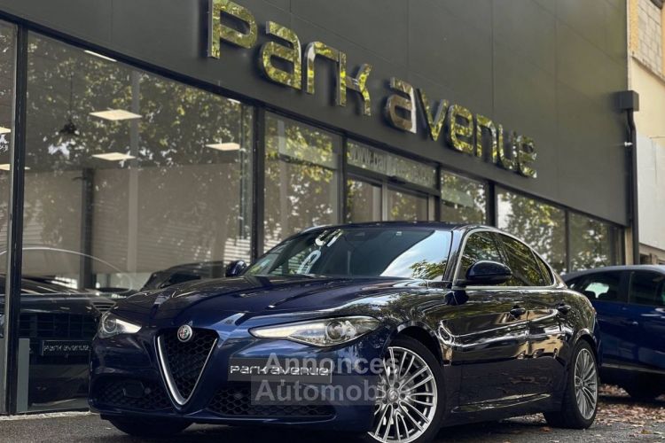 Alfa Romeo Giulia 2.2 JTD 180CH LUSSO AT8 - <small></small> 18.990 € <small>TTC</small> - #1