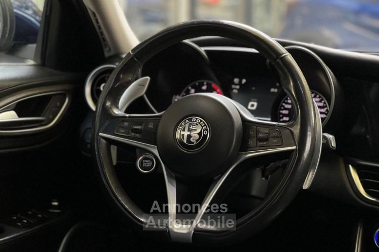 Alfa Romeo Giulia 2.2 JTD 180CH LUSSO AT8 - <small></small> 18.990 € <small>TTC</small> - #15