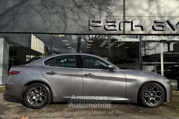 Alfa Romeo Giulia 2.2 JTD 180CH SUPER - <small></small> 13.990 € <small>TTC</small> - #8