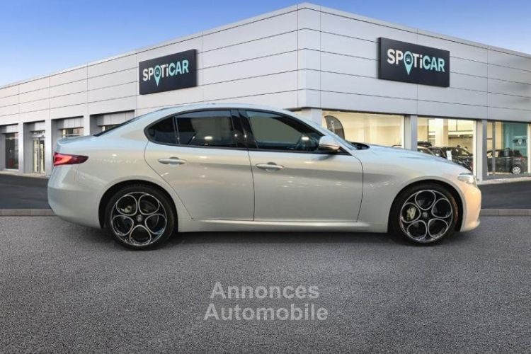 Alfa Romeo Giulia 2.2 JTD 190ch Sprint AT8 MY22 - <small></small> 28.990 € <small>TTC</small> - #4