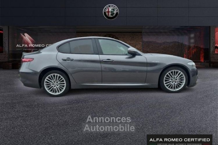 Alfa Romeo Giulia 2.2 JTD 210ch Veloce Q4 AT8 - <small></small> 23.890 € <small>TTC</small> - #4