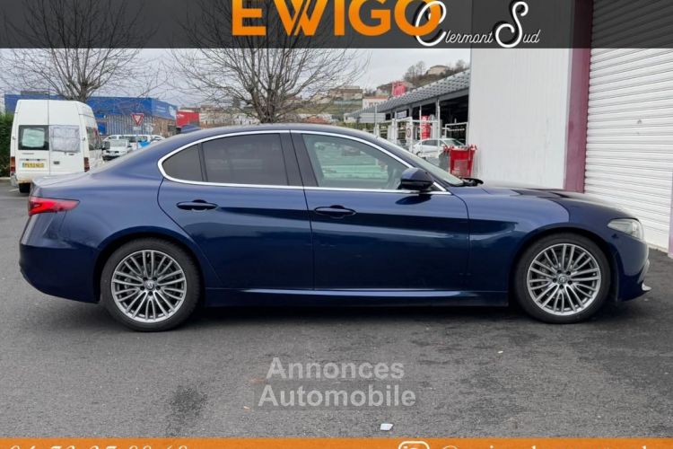 Alfa Romeo Giulia 2.2 JTDM 180 LUSSO BLEU MONTECARLO SIEGES ET VOLANT CHAUFFANTS - <small></small> 20.990 € <small>TTC</small> - #9