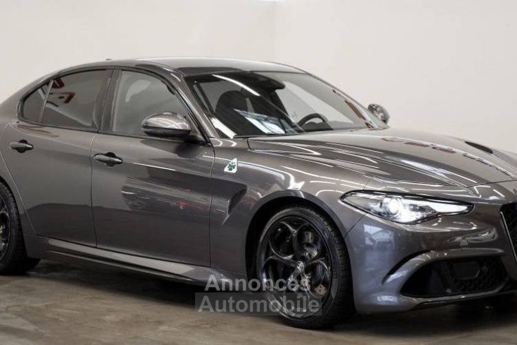 Alfa Romeo Giulia 2.9 V6 510ch Quadrifoglio AT8 - <small></small> 55.900 € <small>TTC</small> - #3