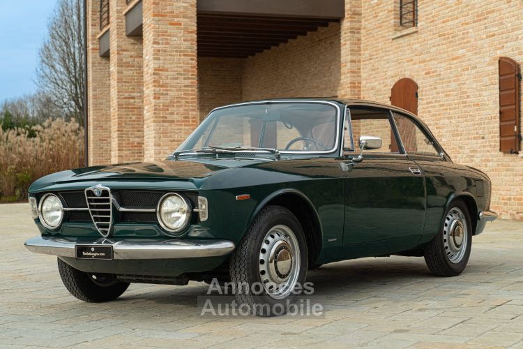 Alfa Romeo Giulia GT 1300 SCALINO - Prix sur Demande - #2