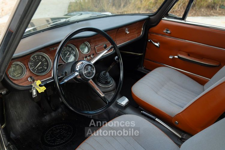 Alfa Romeo Giulia GT 1300 SCALINO - Prix sur Demande - #29