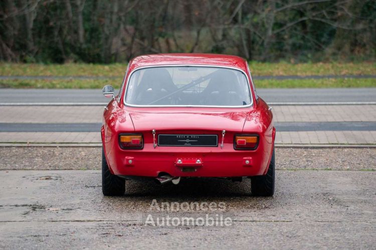 Alfa Romeo Giulia GT Sprint | LETTERBOX ALFAHOLICS - <small></small> 89.900 € <small>TTC</small> - #7
