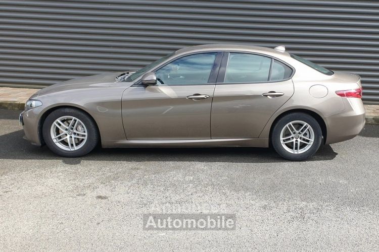 Alfa Romeo Giulia ii 2.2 136 basis bv6 - <small></small> 16.990 € <small>TTC</small> - #3