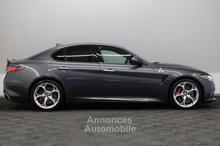 Alfa Romeo Giulia Quadrifoglio V6 2.9 510 Auto - <small></small> 67.990 € <small>TTC</small> - #3