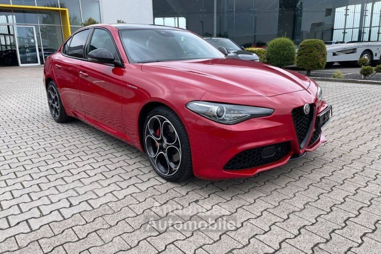 Alfa Romeo Giulia Veloce Q4 HARMAN/PANO - <small></small> 44.995 € <small>TTC</small> - #3