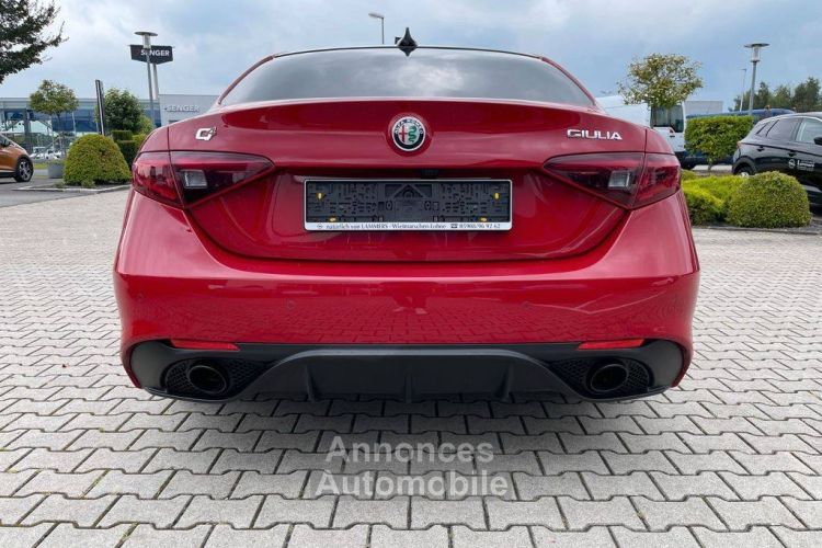 Alfa Romeo Giulia Veloce Q4 HARMAN/PANO - <small></small> 44.995 € <small>TTC</small> - #6