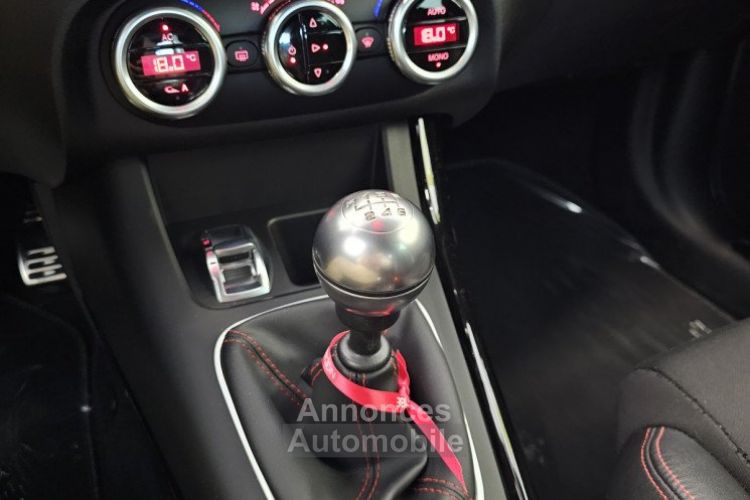 Alfa Romeo Giulietta  Quadrifoglio Verde 1.8 235 clim prise auxiliaire révision ok - <small></small> 9.990 € <small>TTC</small> - #12