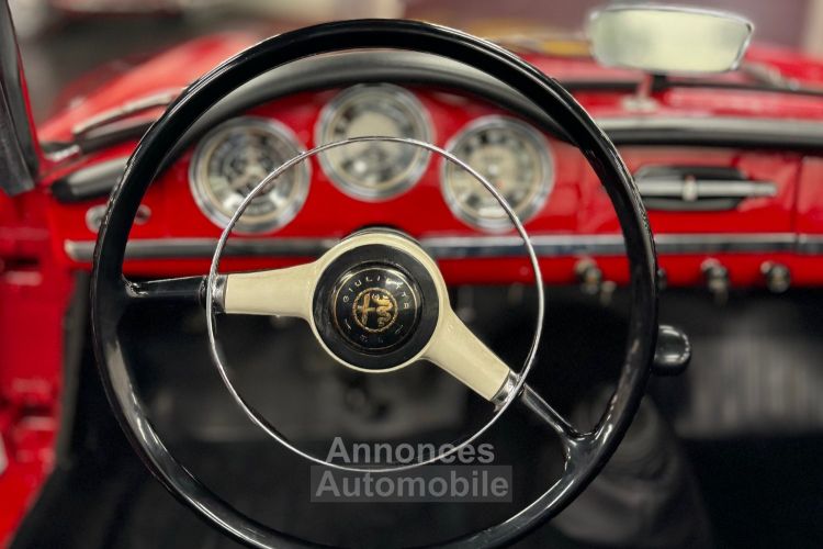 Alfa Romeo Giulietta 1300 SPIDER - <small></small> 79.000 € <small></small> - #32