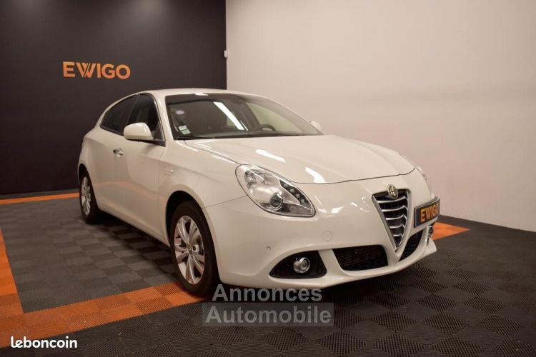 Alfa Romeo Giulietta 1.4 MULTIAIR 170ch DISTINCTIVE PREMIERE MAIN KM CERTIFIEE START-STOP RADAR A... - <small></small> 13.990 € <small>TTC</small> - #1