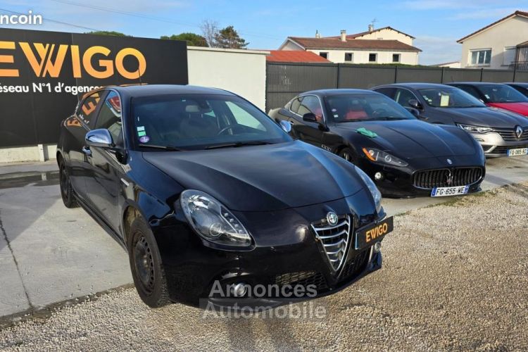 Alfa Romeo Giulietta 1.4 T-JET 120 DISTINCTIVE - <small></small> 9.989 € <small>TTC</small> - #1