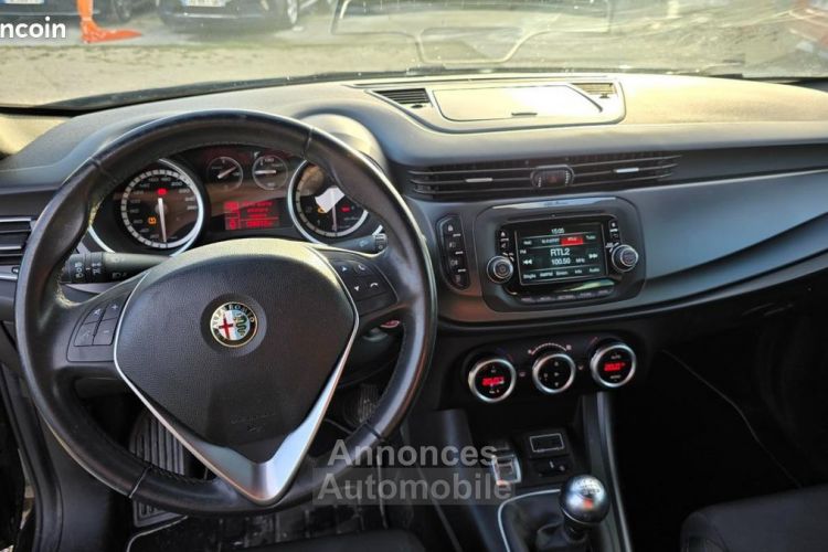 Alfa Romeo Giulietta 1.4 T-JET 120 DISTINCTIVE - <small></small> 9.989 € <small>TTC</small> - #12