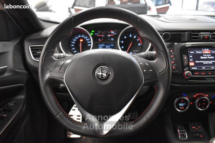 Alfa Romeo Giulietta 1.4 T-JET 150ch SERIE SPECIALE SUPER JANTES SPORT 17 DYNAMIC DRIVE SUIVI ... - <small></small> 14.490 € <small>TTC</small> - #7