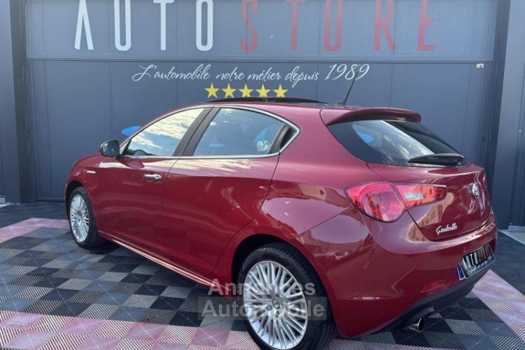 Alfa Romeo Giulietta 1.4 TB MULTIAIR 170CH EXCLUSIVE STOP&START TCT - <small></small> 12.890 € <small>TTC</small> - #4