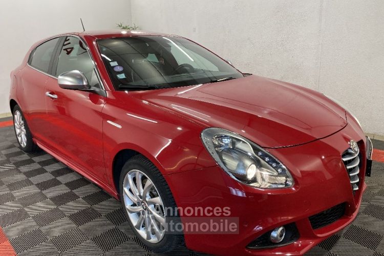 Alfa Romeo Giulietta 1.4 TB MultiAir 170ch SetS Distinctive TCT - <small></small> 12.990 € <small>TTC</small> - #4