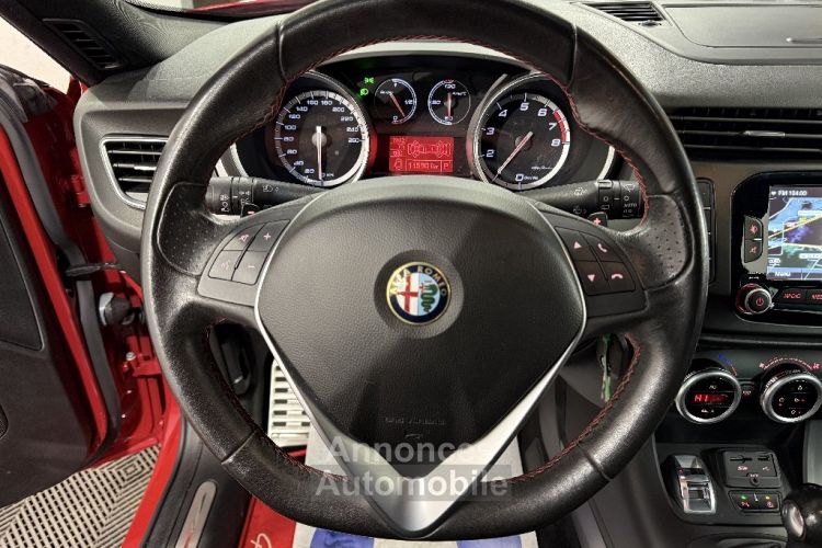 Alfa Romeo Giulietta 1.4 TB MultiAir 170ch SetS Distinctive TCT - <small></small> 12.990 € <small>TTC</small> - #9