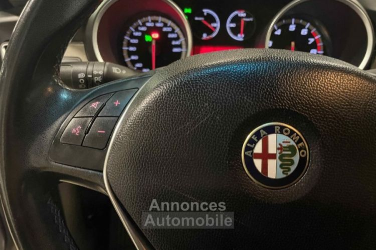 Alfa Romeo Giulietta 1.4 TB MultiAir (170ch) S/S - <small></small> 12.900 € <small>TTC</small> - #26