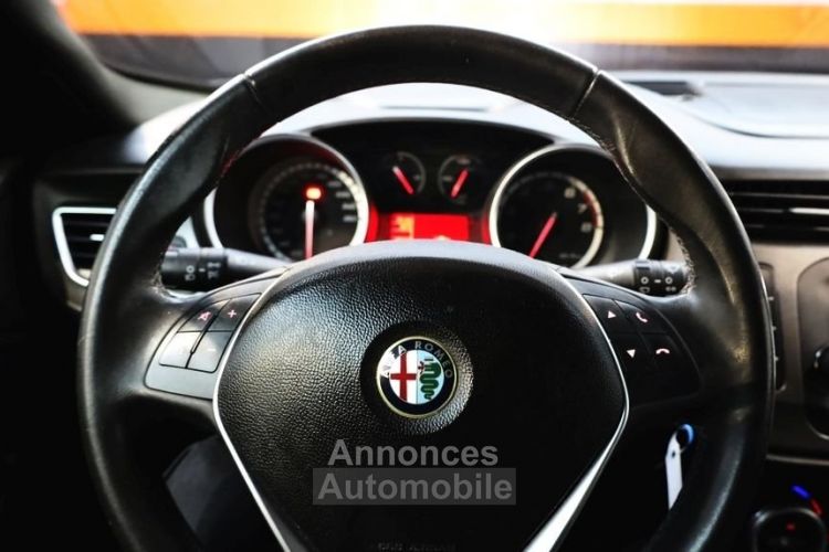 Alfa Romeo Giulietta 1.4 TJET 105CH IMPRESSION STOP&START - <small></small> 10.990 € <small>TTC</small> - #14