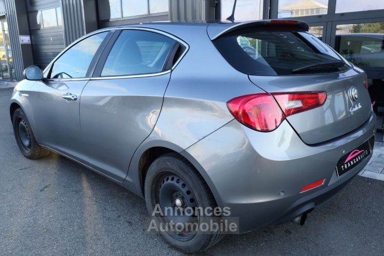 Alfa Romeo Giulietta 1.4 tjet 120 ch s distinctive - <small></small> 10.990 € <small>TTC</small> - #6