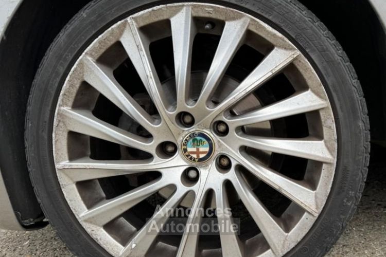 Alfa Romeo Giulietta 1.6 JTDM 105 DISTINCTIVE BUSINESS START-STOP - <small></small> 8.490 € <small>TTC</small> - #8