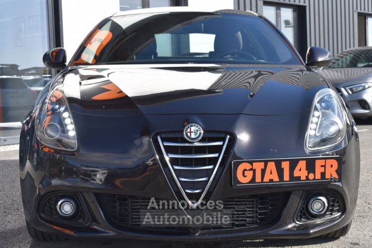 Alfa Romeo Giulietta 1.6 JTDM 105CH DISTINCTIVE STOP&START - <small></small> 11.490 € <small>TTC</small> - #17