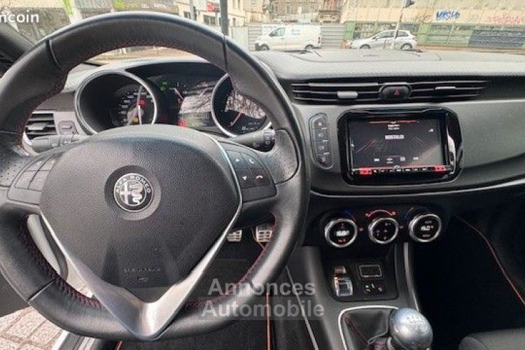 Alfa Romeo Giulietta 1.6 JTDM 120 SPORT EDITION START-STOP - <small></small> 15.990 € <small>TTC</small> - #16