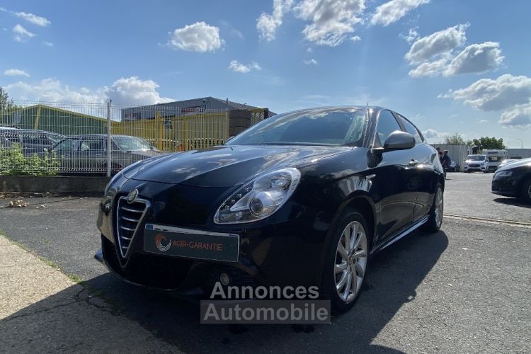 Alfa Romeo Giulietta 2.0 JTDm 140 ch SetS Selective - <small></small> 7.490 € <small>TTC</small> - #1