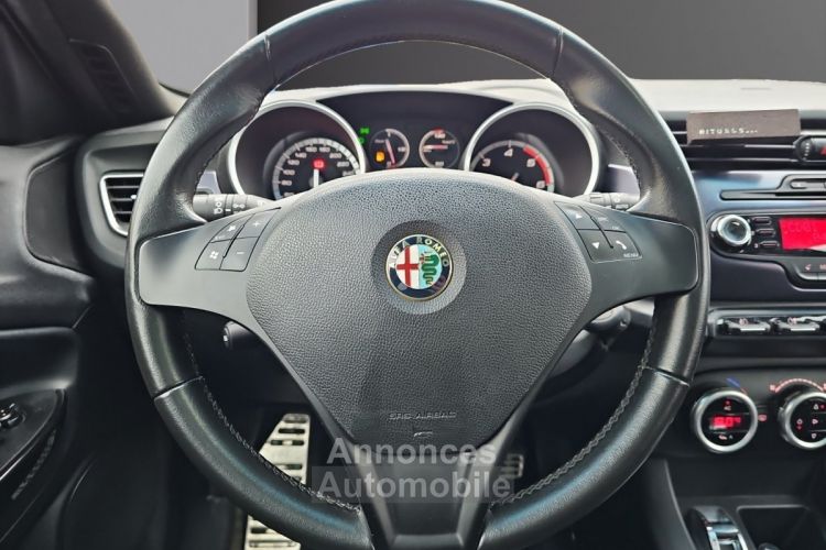 Alfa Romeo Giulietta 2.0 JTDm 140ch SS Exclusive - <small></small> 9.790 € <small>TTC</small> - #11