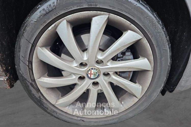 Alfa Romeo Giulietta 2.0 JTDm 140ch SS Exclusive - <small></small> 9.790 € <small>TTC</small> - #28