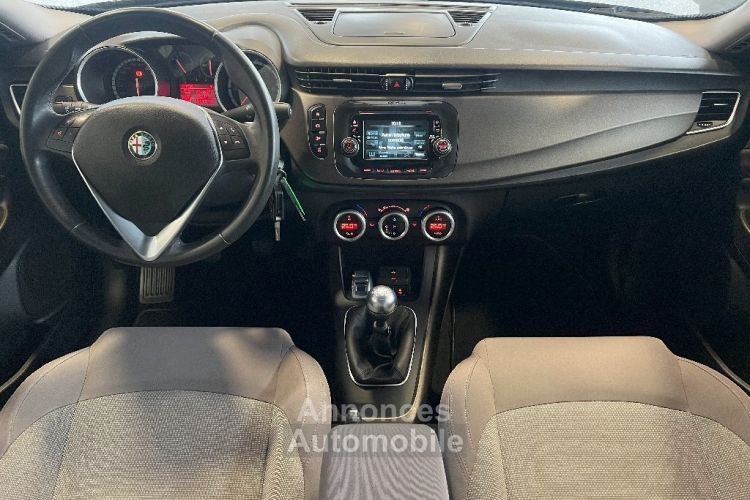 Alfa Romeo Giulietta 2.0 JTDm 150 ch SetS Distinctive - <small></small> 7.990 € <small>TTC</small> - #5