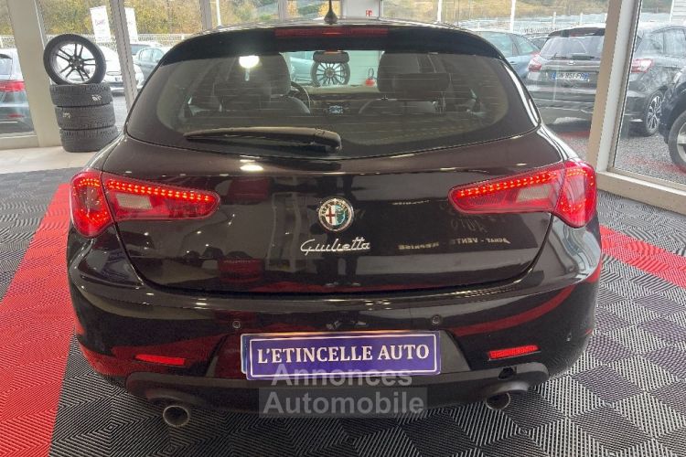 Alfa Romeo Giulietta 2.0 JTDm 150 ch SetS Distinctive - <small></small> 7.990 € <small>TTC</small> - #9