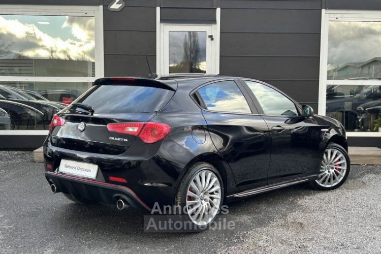 Alfa Romeo Giulietta 2.0 JTDM 150CH DISTINCTIVE STOP&START - <small></small> 14.990 € <small>TTC</small> - #6