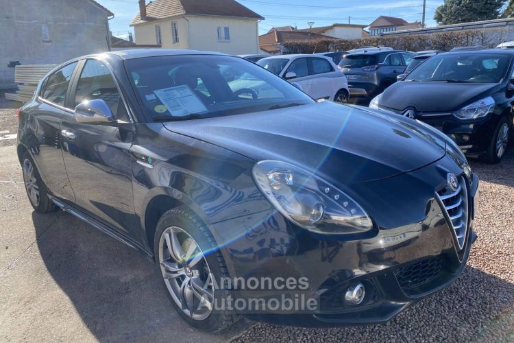 Alfa Romeo Giulietta 2.0 JTDm 150ch Trofeo - <small></small> 5.490 € <small>TTC</small> - #2