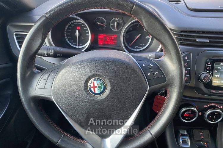 Alfa Romeo Giulietta 2.0 JTDm 150ch Trofeo - <small></small> 5.490 € <small>TTC</small> - #12