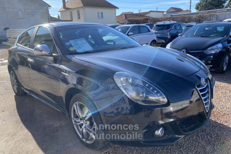 Alfa Romeo Giulietta 2.0 JTDm 150ch Trofeo Stop&Start - <small></small> 5.490 € <small>TTC</small> - #2