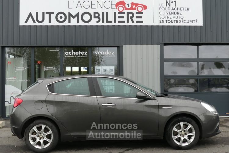 Alfa Romeo Giulietta 2.0 JTDM 16V S&S 140 cv - <small></small> 6.990 € <small>TTC</small> - #6