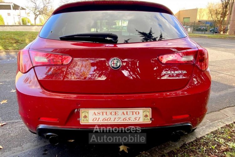 Alfa Romeo Giulietta 2.0 JTDM 170CH VELOCE STOP&START TCT - <small></small> 19.889 € <small>TTC</small> - #6