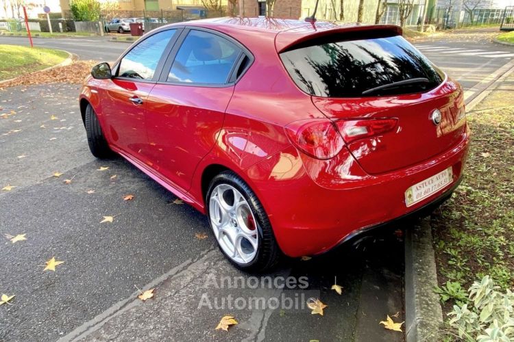 Alfa Romeo Giulietta 2.0 JTDM 170CH VELOCE STOP&START TCT - <small></small> 19.889 € <small>TTC</small> - #7