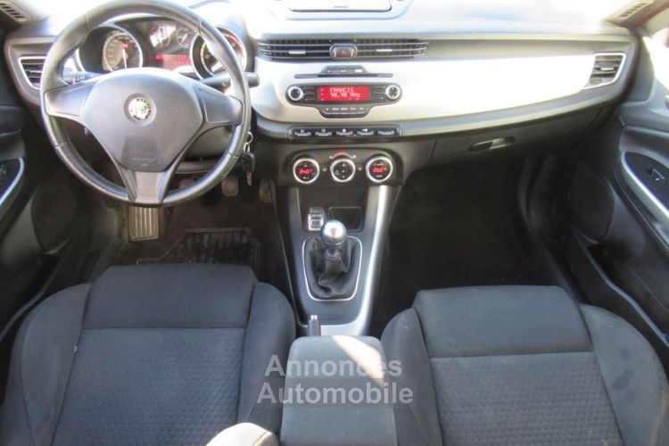 Alfa Romeo Giulietta 2.0 JTDM140 DISTINCTIVE STOP&START - <small></small> 6.990 € <small>TTC</small> - #8