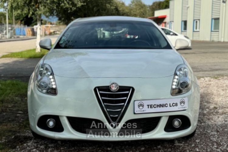 Alfa Romeo Giulietta GIULETTA 1.6 JTDM EXCLUSIVE 105CH - <small></small> 8.990 € <small>TTC</small> - #1