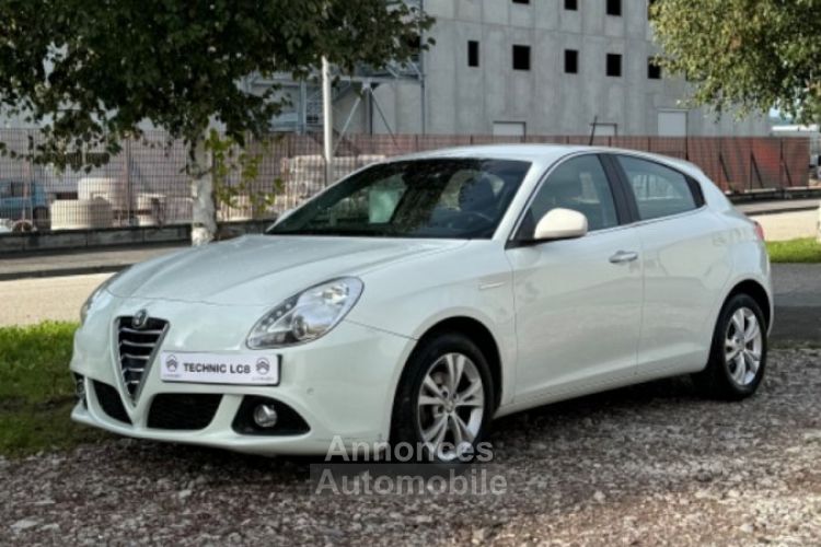 Alfa Romeo Giulietta GIULETTA 1.6 JTDM EXCLUSIVE 105CH - <small></small> 8.990 € <small>TTC</small> - #4